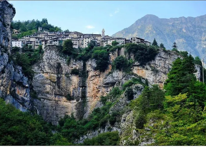 A Realdo - Casa Il Nido Delle Aquile * Triora